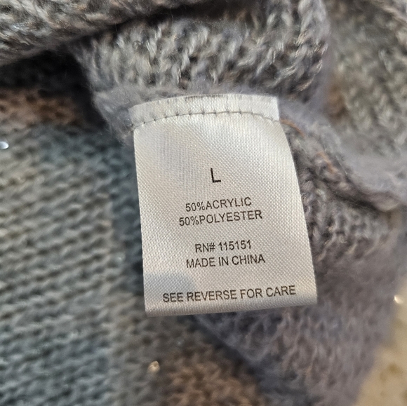 Romeo & Juliet Couture Gray Open Knit Sweater Women’s Size L Oversized Lightwt - Picture 6 of 8